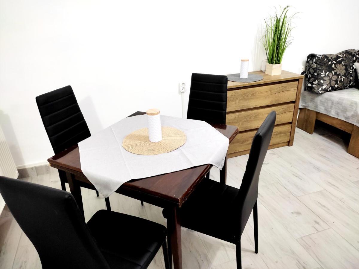 Dunapart Apartment Вац Екстер'єр фото