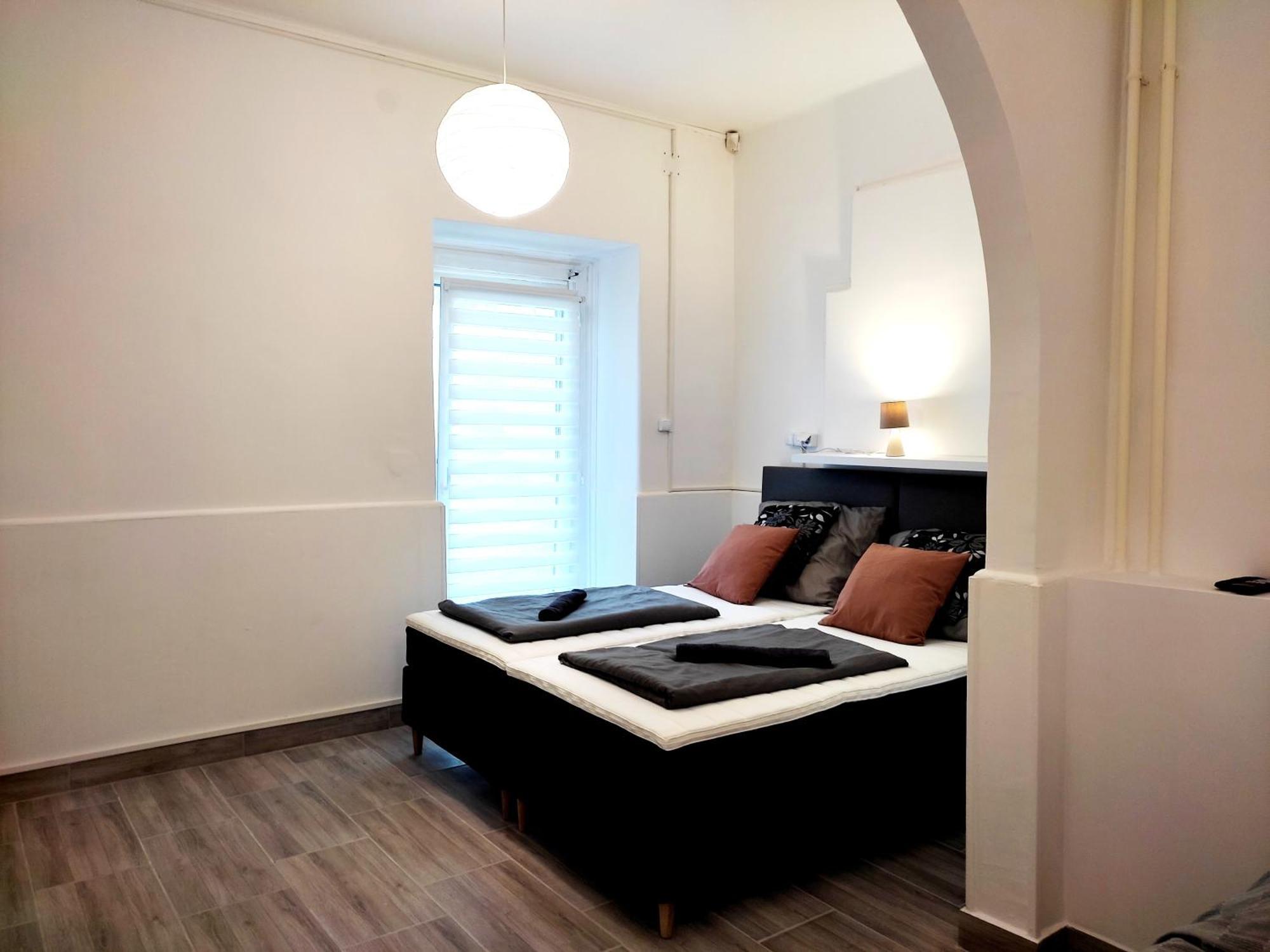 Dunapart Apartment Вац Екстер'єр фото
